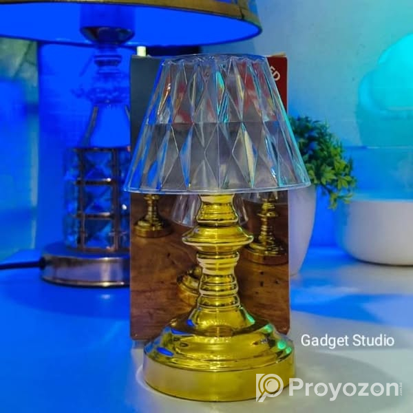 এই গোল্ডেন ল্যাম্প . বিক্রি করা হবে