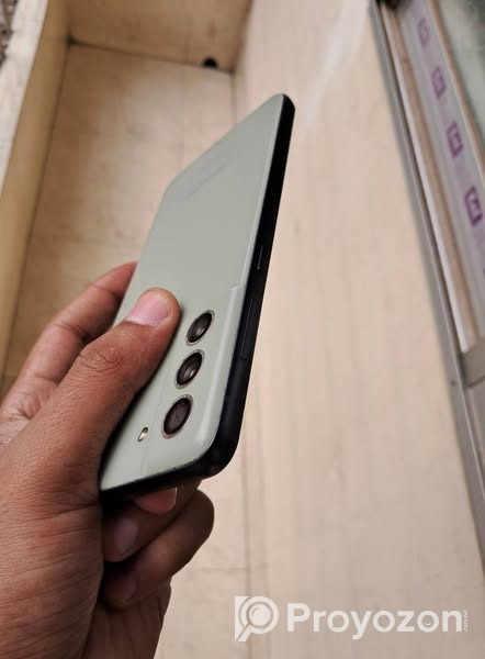 Samsung S21 FE . For sell