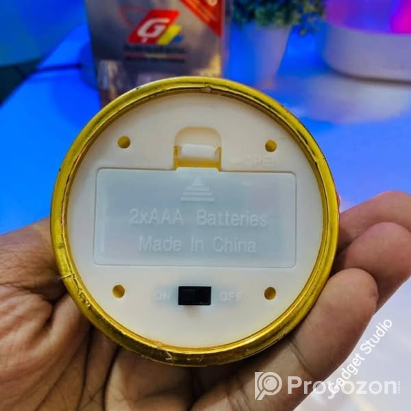 এই গোল্ডেন ল্যাম্প . বিক্রি করা হবে