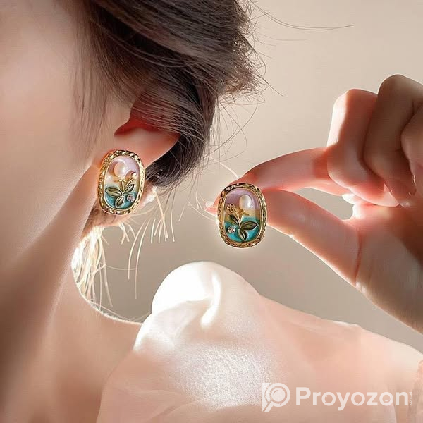 Earrings. For sell