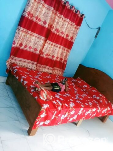 খাট . বিক্রি করা হবে