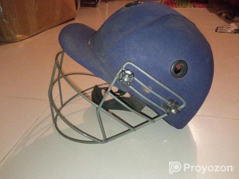 Cricket Helmet Sell Post