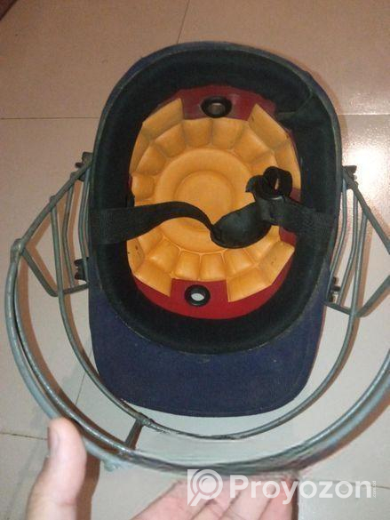 Cricket Helmet Sell Post