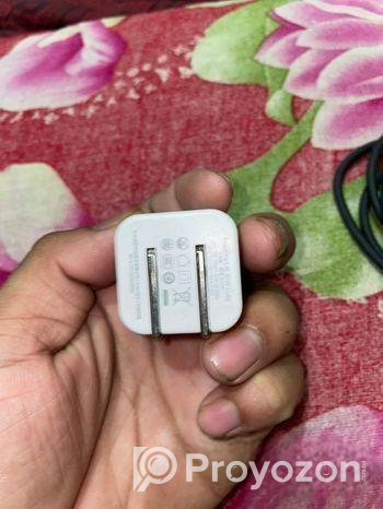 original Anker charger.PD20