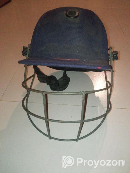 Cricket Helmet Sell Post