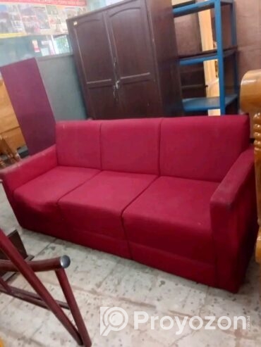 বিক্রি_হবে পুরাতন ৩ সিটের সোফা