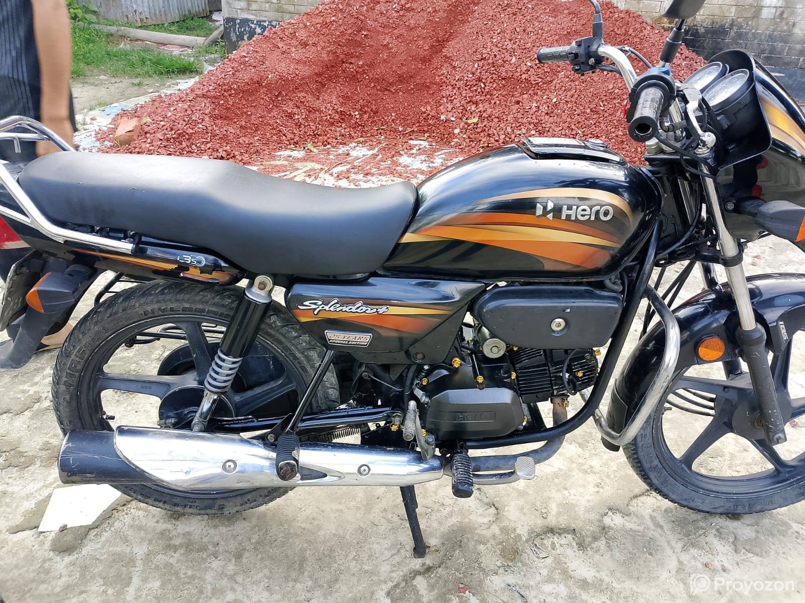 Hero Splendor Plus i3s CBS breaking