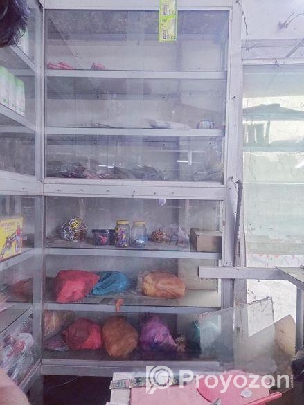 রেক ও মালামাল বিক্রয় করা হবে