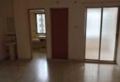 USED FLAT FOR SALE @ 960 SFT ROAD SIDE