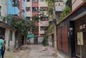 USED FLAT FOR SALE @ 960 SFT ROAD SIDE