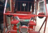 একটি পুরাতন ব্যাটারি চালিত অটো রিক্সা বিক্রি হবে