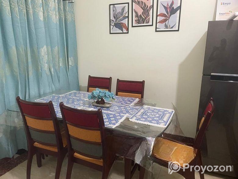 Dining Table sell hobe