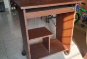 Computer table