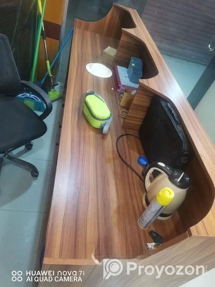 অফিস ডেস্ক