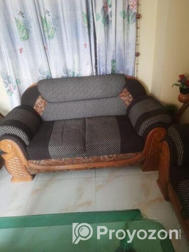 পাঁচ সিট এর সোফা ও টেবিল