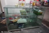 কাঁচের ডিসপ্লে কাউন্টার