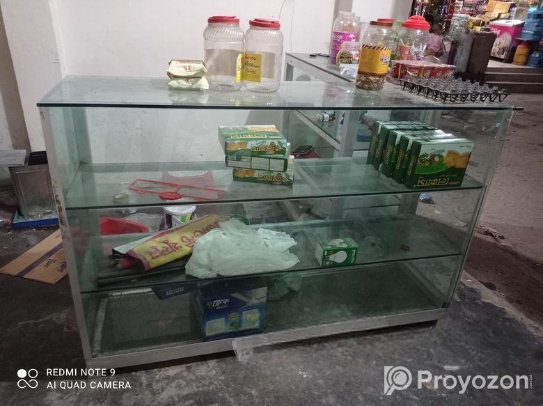 কাঁচের ডিসপ্লে কাউন্টার