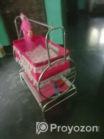 বেবিদের দোলনা