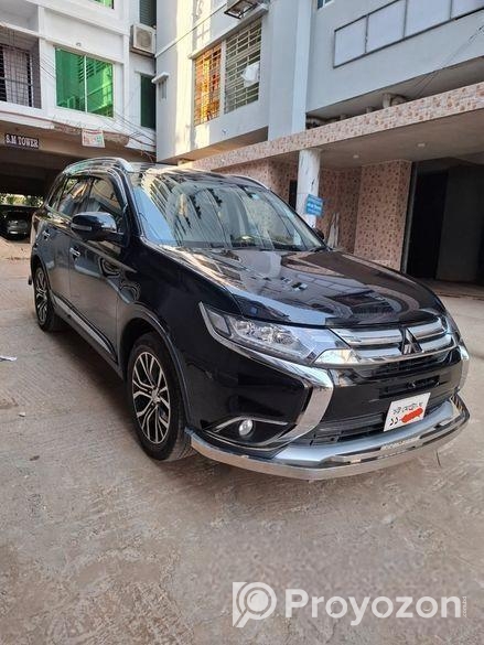 Mitsubishi Outlandar Sun roof 2022