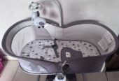 Mastela 6 in 1 Multifunctional Rocking Bassinet 18kg (china)