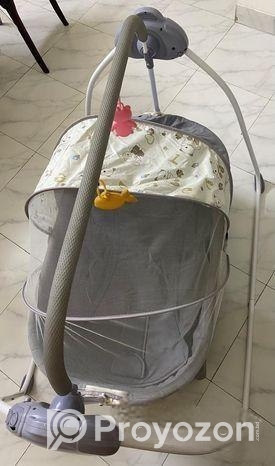 ইলেকট্রিক দোলনা