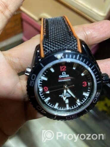 Swift movement watch