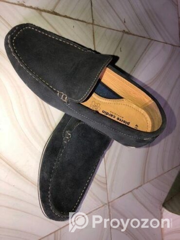 Full box Shoe sell