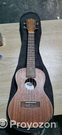 Uklele guiter Freah new condition