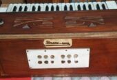 Harmonium sell hobe