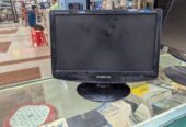 মেলা samsung ১৪ ইঞ্চি মনিটর ফুল ফ্রেস