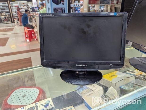 মেলা samsung ১৪ ইঞ্চি মনিটর ফুল ফ্রেস