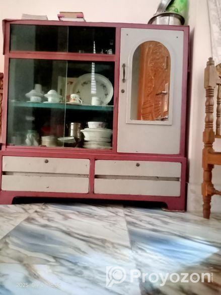 Showcase sell deoya hobe