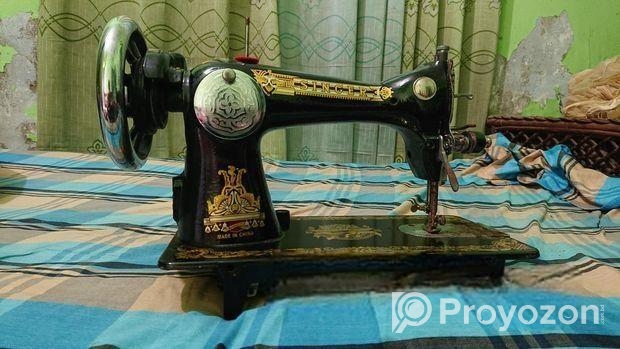 Singer Sewing Machine