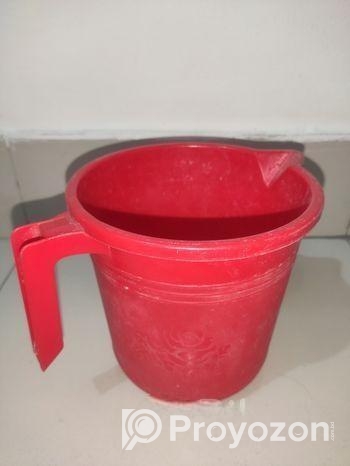 বালতি,মগ,বেলচা