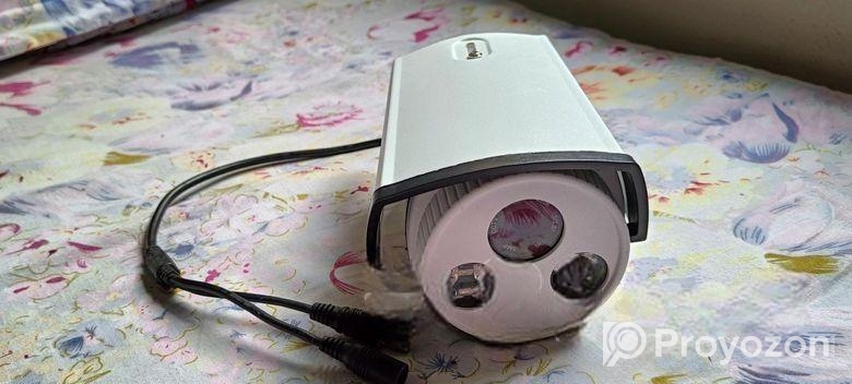 Hik vision, Security Camera (Night vision)