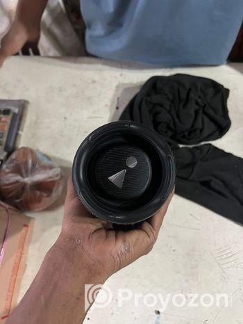 JBL speaker