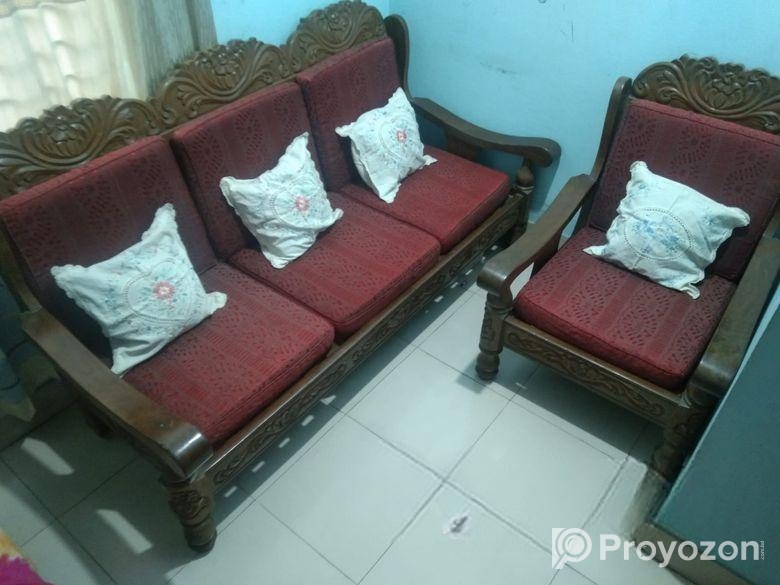 সোফা বিক্রি হবে