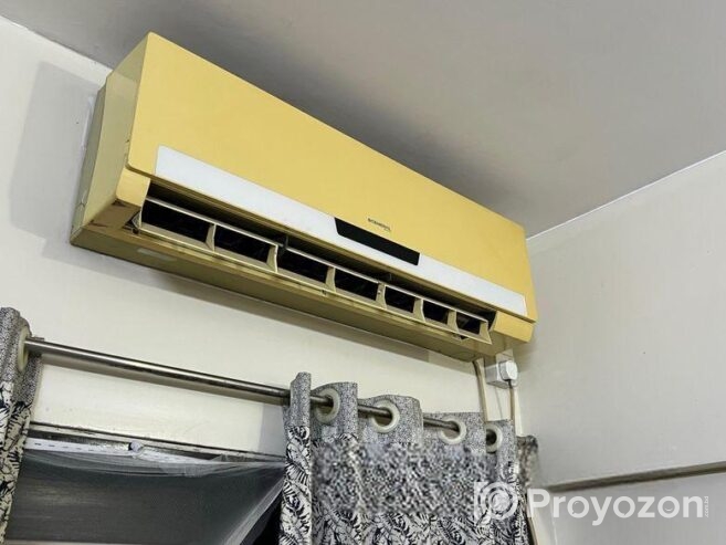 General AC 2 Ton ‍Sell Post