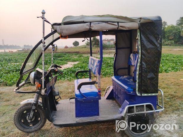 Akij Three Wheeler