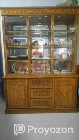 সেগুন কাঠের শোকেস বিক্রি করা হবে