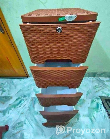 RFL Wardrobe ‍Sell Post