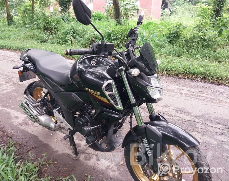 Yamaha FZS V3 Delux 2023
