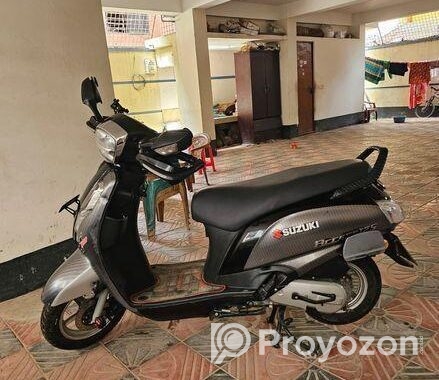 Suzuki Access . 2022