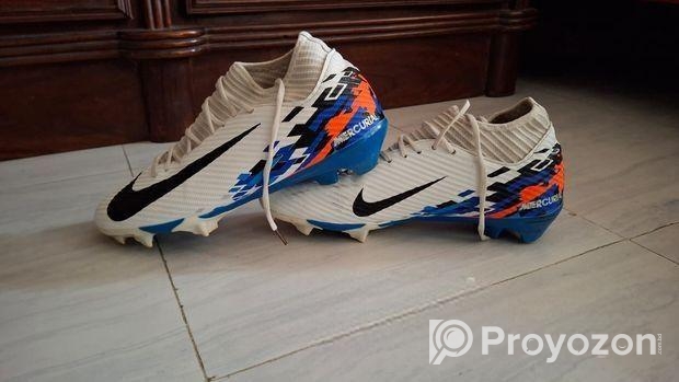 Nike Mercurial Boot