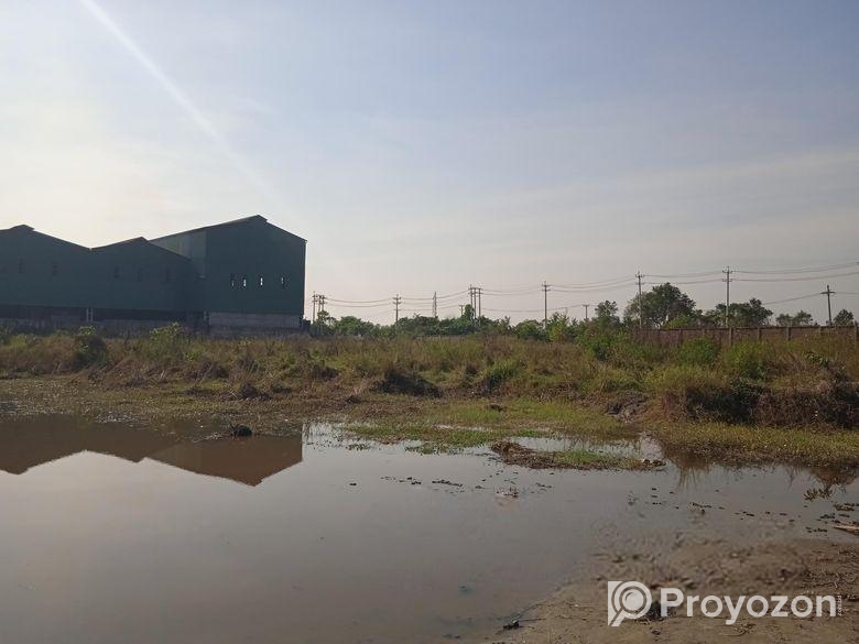 ইন্ডাস্ট্রি, শিল্পকারখানা তৈরি করার মতন ২০ বিঘা জম