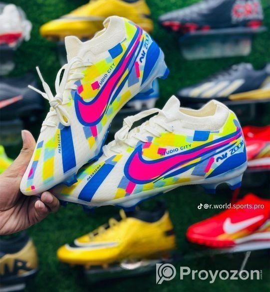 Football Boot For sale