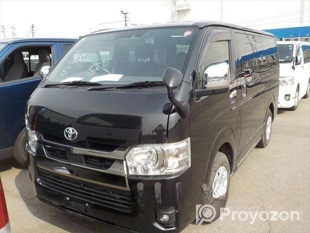 Toyota Hiace SUPER GL 2023