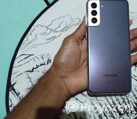 Samsung Galaxy S21 FE 5G . (Used)