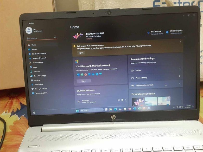 ল্যাপটপ টি বিক্রয় করা হবে