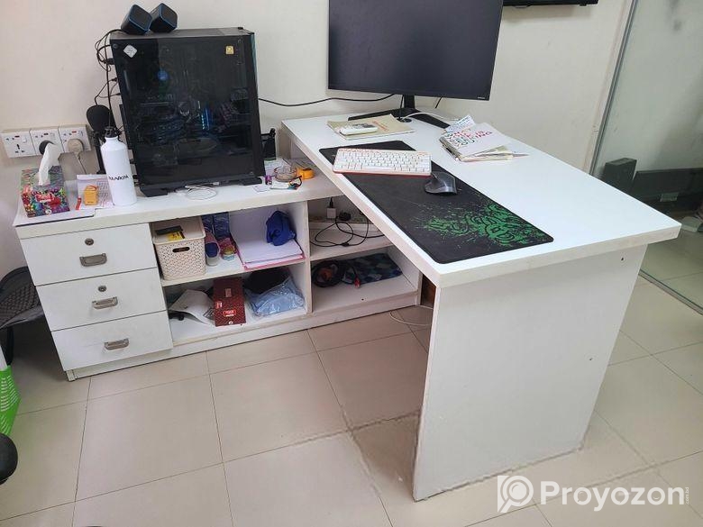 Used Desk, Computer Table & Cabinet